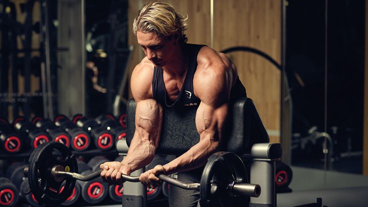 How to Build Muscle Naturally – A Complete Guide