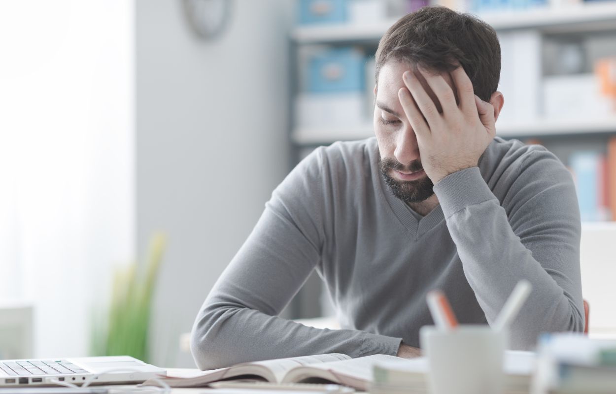 How Migraines Affect Daily Activities and Productivity