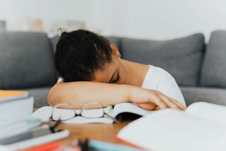 Practical Tips for Overcoming Low Energy in Your Daily Life